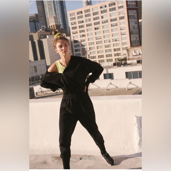 NWT Free People Movement Training Day Jumpsuit in Black - Picture 1 of 7